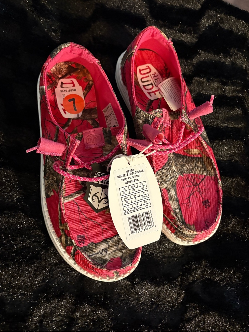 Kids Pink Camouflage Hey Dude